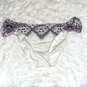 Like new VS Pink Aztec print swim bottoms!